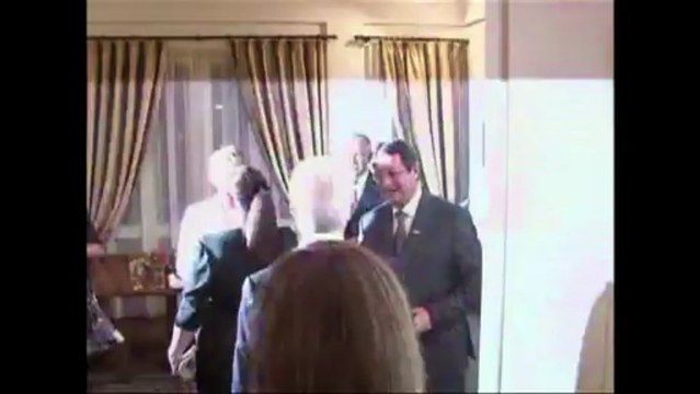 اول لقاء بين المسؤولين في شطري قبرص منذ سنة