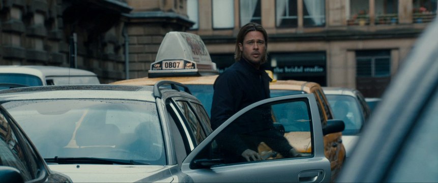 WORLD WAR Z avec Brad Pitt - Une journée pas comme les autres VOST