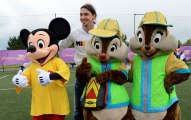 Match de rêves avec les stars du football à Disneyland Paris