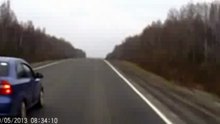 Сбили медведя на трассе / Hit a bear on the road