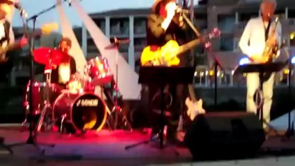 Captain Joe  Dust my Broom