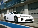 Un hommage de Lexus à la LFA