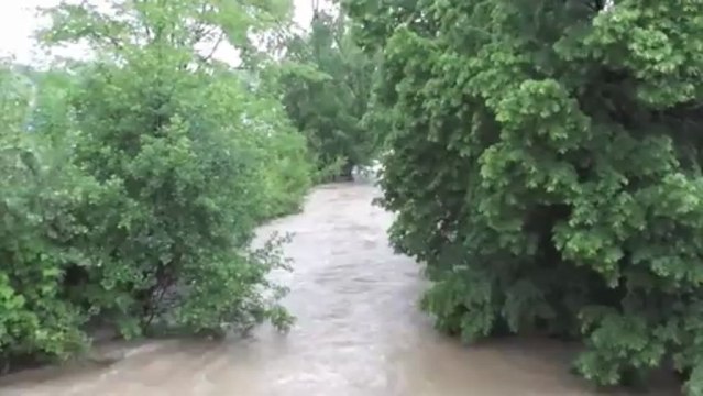 Tarbes : L'Echez déborde, le STAPS évacué !