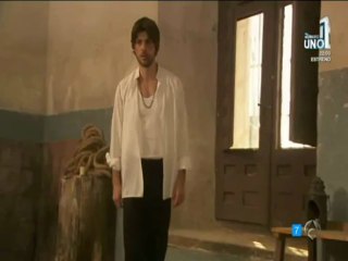 MARTIN Y MARIA SE BESAN EN SUEÑO ESDPV 31-05-2013