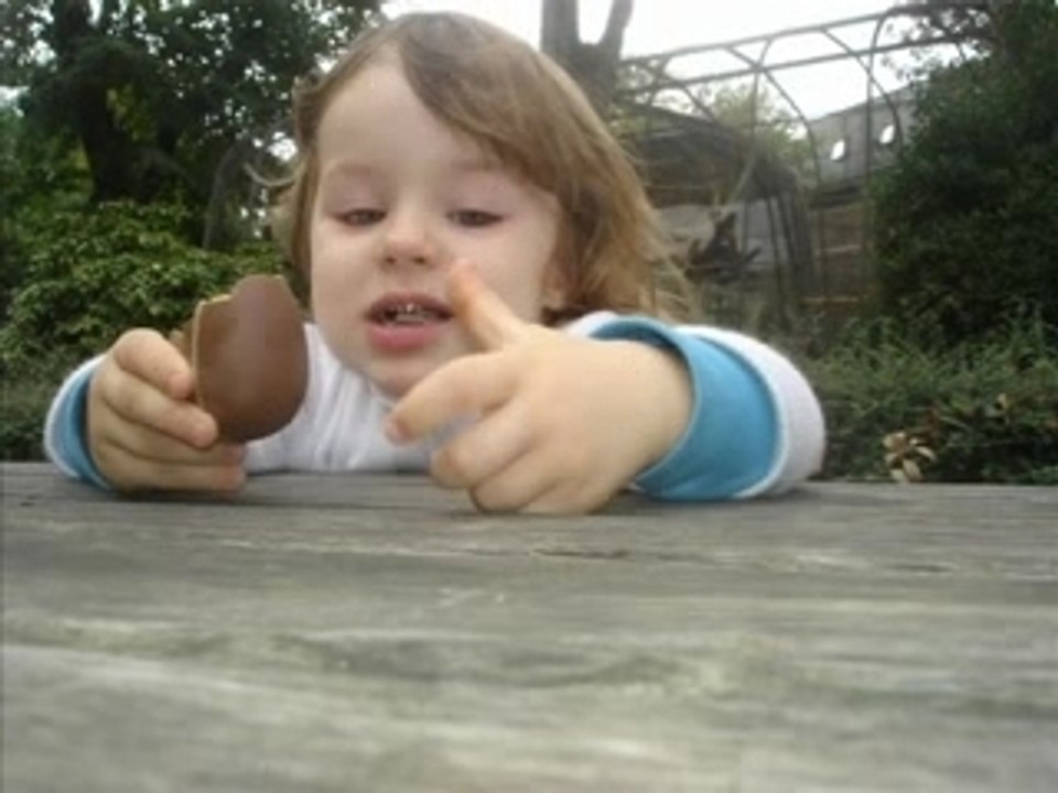 Lorette vs oeuf Kinder