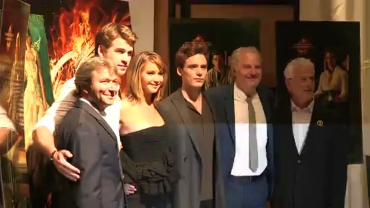 HUNGER GAMES L'EMBRASEMENT - Cannes 2013 Jennifer Lawrence [VOST|HD720p]