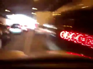 Субарист влетает в пробку на высокой скорости (A guy drives into a traffic jam)
