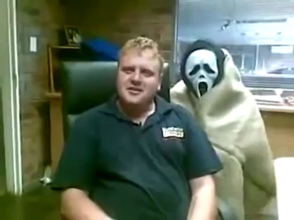 Haha Haha VerY FunnY .............. Watch It