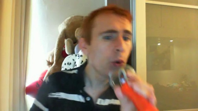 Wiwi égratigne l'ombre de vos vies de Vegastar