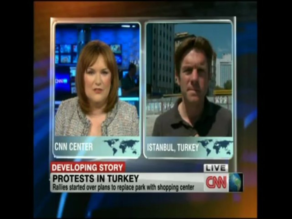 CNN last updates from Istanbul regarding #occupygeziparki (01/06/2013 15:15 GMT+2)