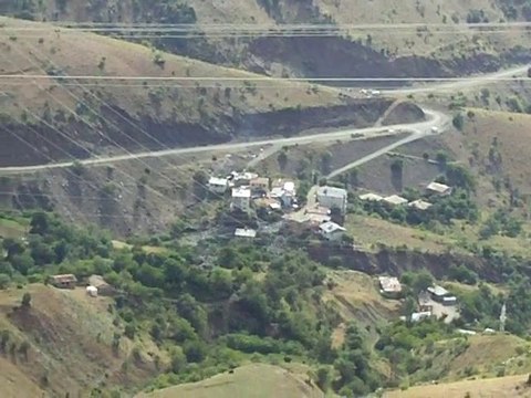 DİYARBAKIR ÇÜNGÜŞ KARAKAYAKÖYÜ