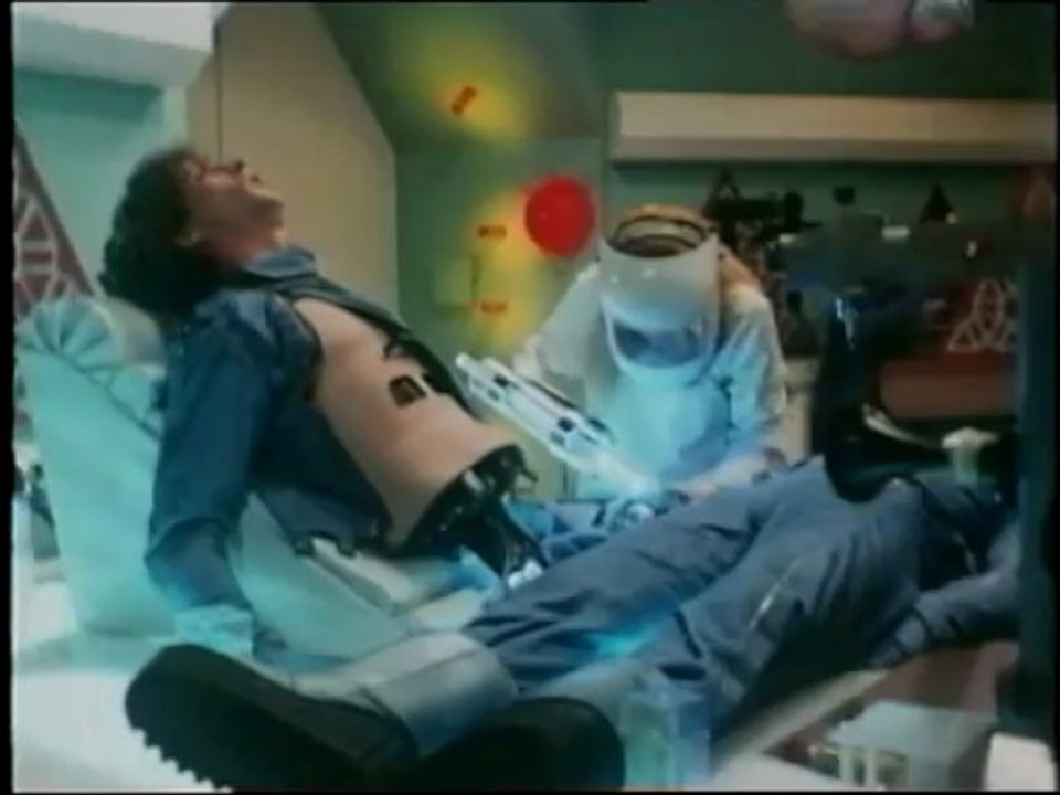 Battle Beyond the Stars (1980) A warm welcome..
