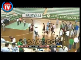 Yeşilgiresun olaylar nedeniyle maçı bıraktı