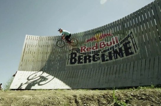 Slow Motion Slopestyle MTB - Red Bull Berg Line 2013