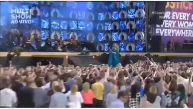 Florence + The Machine - Dog Days Are Over @ The Sound Of Change Live - Chime for Change