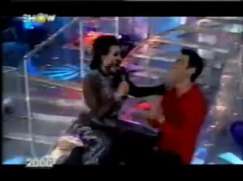 BÜLENT ERSOY _ SERDAR ORTAÇ _ SEVMEKTEN KİM USANIR (DÜET)