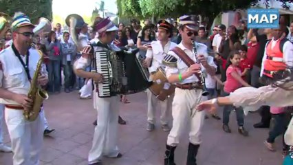 مجموعة فانفارد ب4 تمتع الجمهور في شارع المسيرة بالرباط