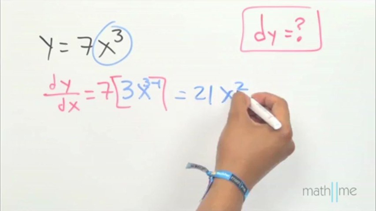 Hallar el diferencial de y=7x^3