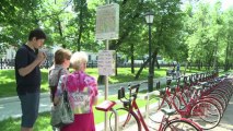 Bicicletas también invaden Moscú