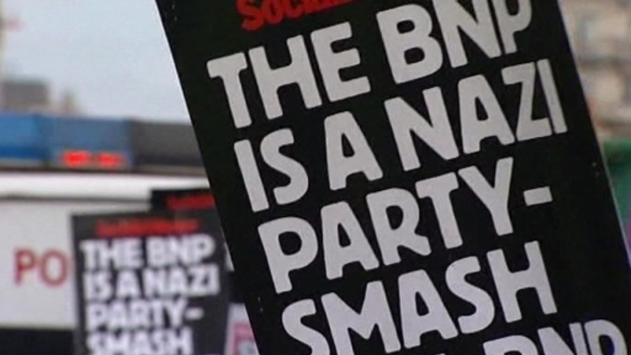 Rival protesters face off in London