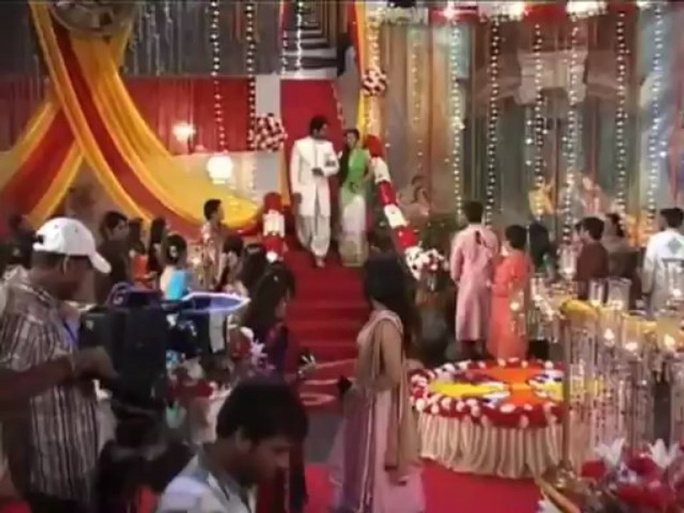 Drashti Dhami lead actress for TV show Madhubala in dance reality show Jhalak Dikhla Ja Season 6