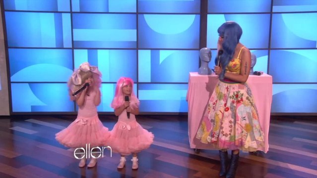Nicki Minaj chante Super Bass avec Sophia Grace Brownlee!