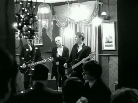 The Cranberries - Ode To My Family