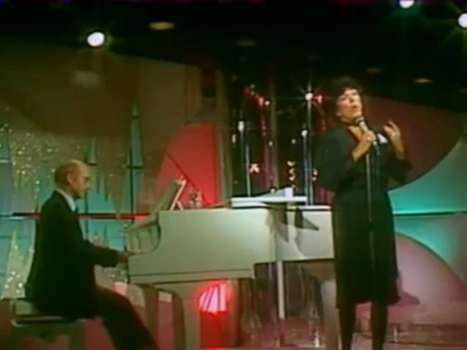 -Micheline Dax siffle chez drucker:"" over the rainbow ""