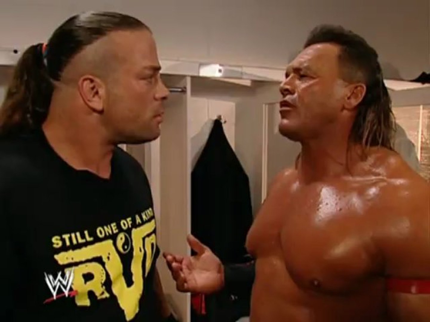 Rob Van Dam and Tatanka prepare to get high - video Dailymotion