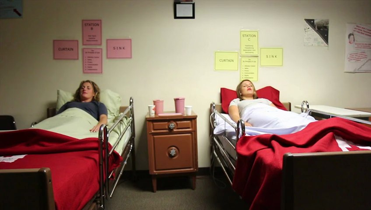 2  COMA GIRLS