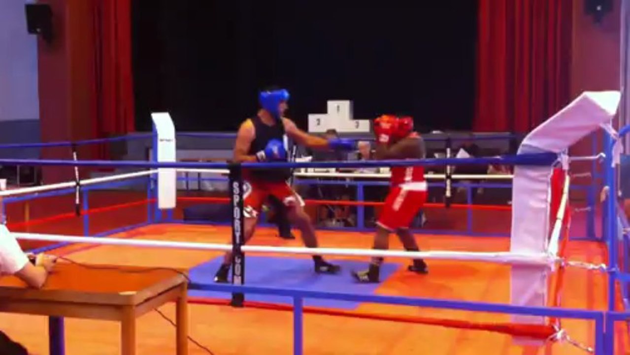 boxe à la pommeraye  amoudou champion de France 2013