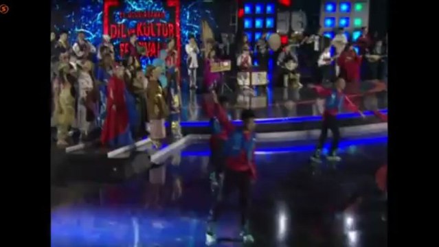 DÜNYA ORKESTRASI POTBORİ Açılış ANKARA 11.Türkçe Olimpiyatı