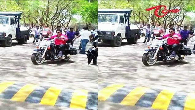 Pawan Kalyan Atharintiki Daredi New Working Stills