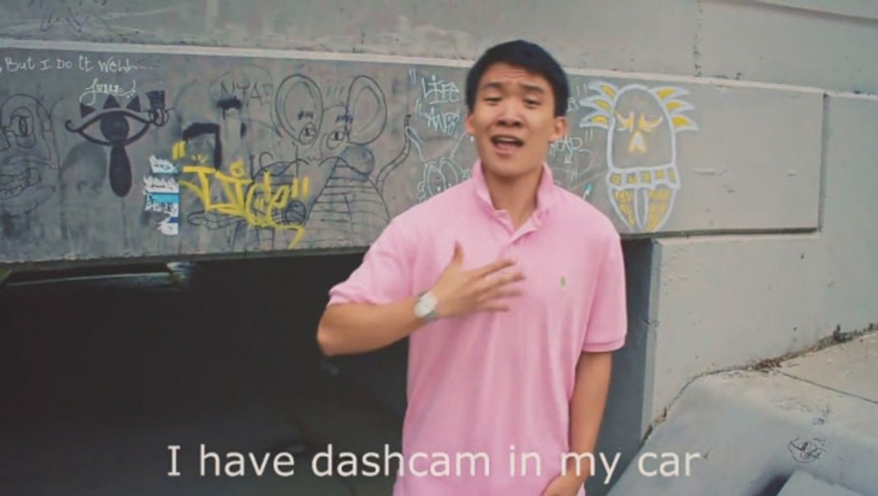 12 imitations d'accents de rappeurs dans le monde