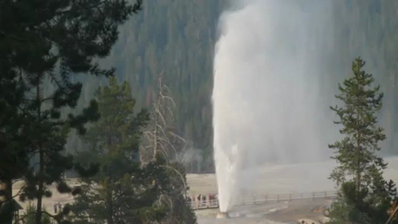 autre geyser old faithful