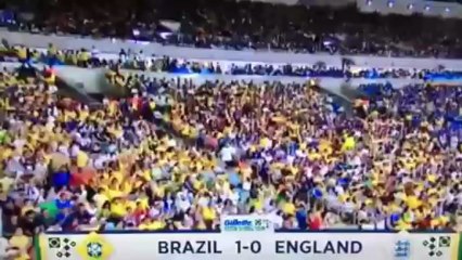 Bresil vs Angleterre (2-2) but de Fred