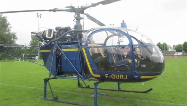 Un hélicoptère se pose au collège Pierre-Gilles de Gennes de Petite-Forêt