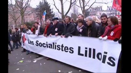 Prime minister who served under Mitterand dies