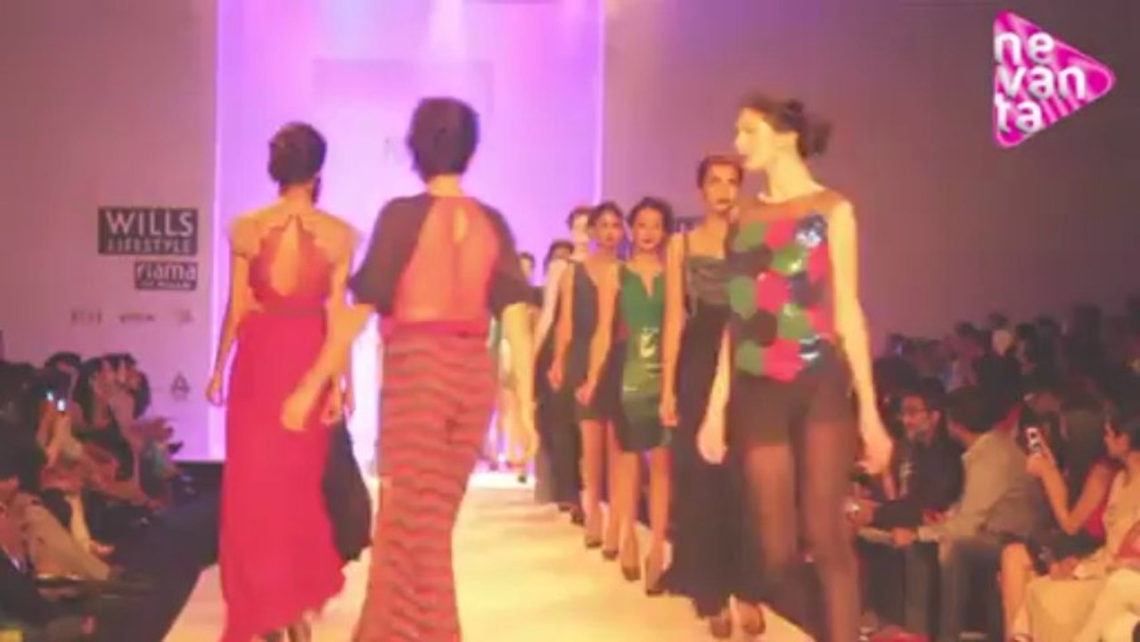 Surily @ Wills Lifestyle India Fashion Week AW13