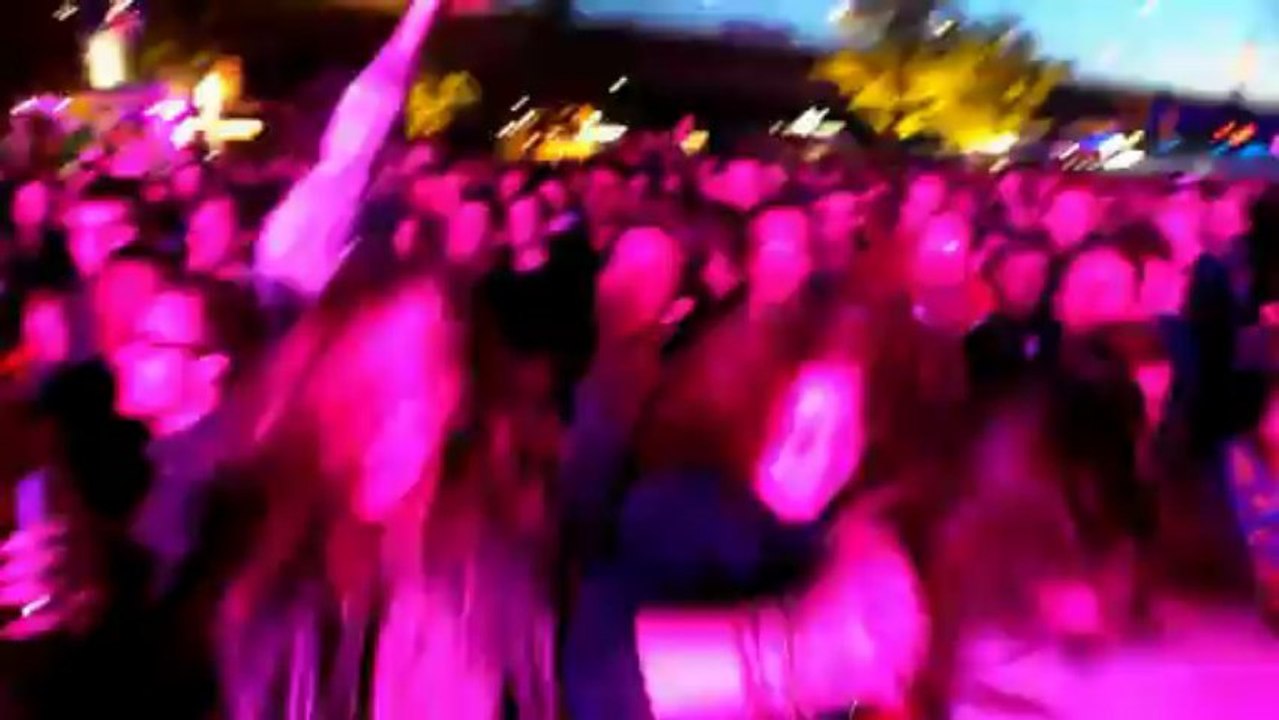 CSD Düsseldorf 2013 - Nicole Lawrence & Wanda Kay