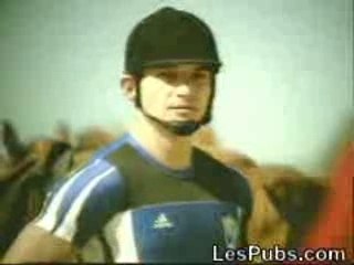 Pub - Adidas les sports se mélangent