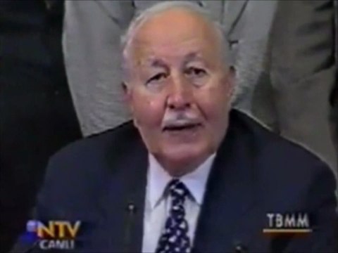 İtidal ve Metanet Sahibi Lider: Necmettin ERBAKAN