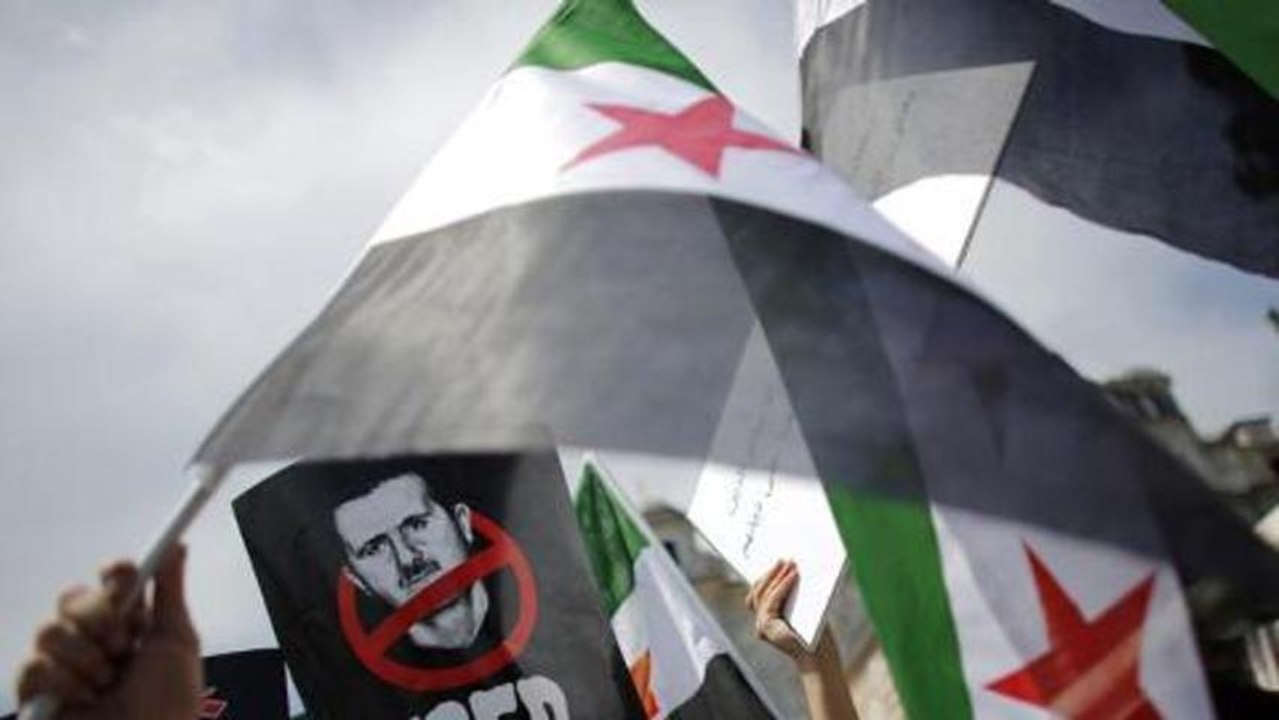 Inside Syria - Syria: Battling on all fronts