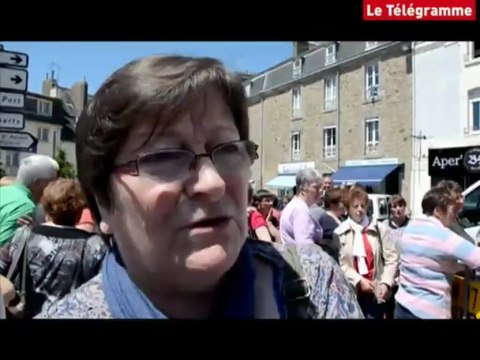 Vannes. Doux Frais : une centaine de licenciés devant la préfecture