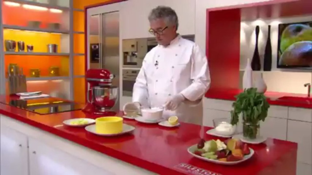 Pastís de sucre i macedònia