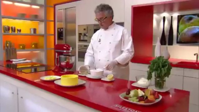 Pastís de sucre i macedònia