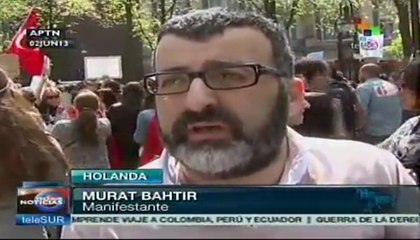 Turcos en Europa apoyan a sus compatriotas contra Ecep Tayyip Erdogan