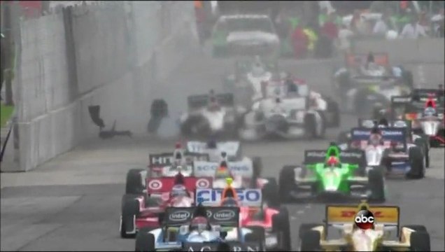 Indycar Detroit 2013 Race 2 Start big crash Allmendinger
