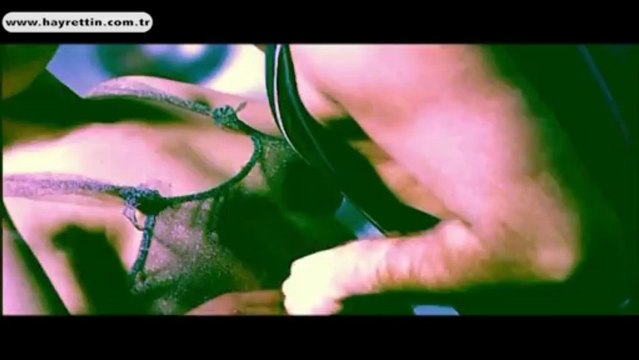 Tarkan Emrah Hayrettin aynı evde