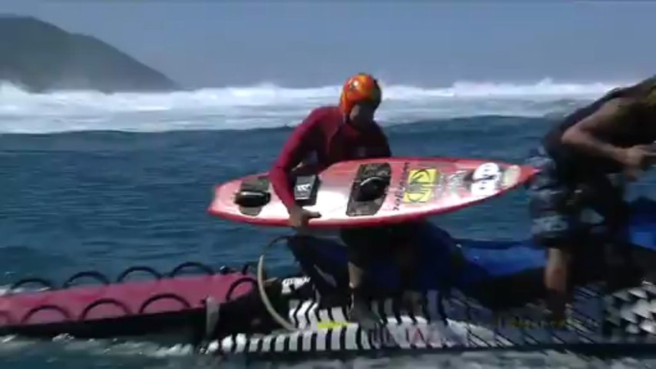 TEAHUPOO  JUIN 2013
